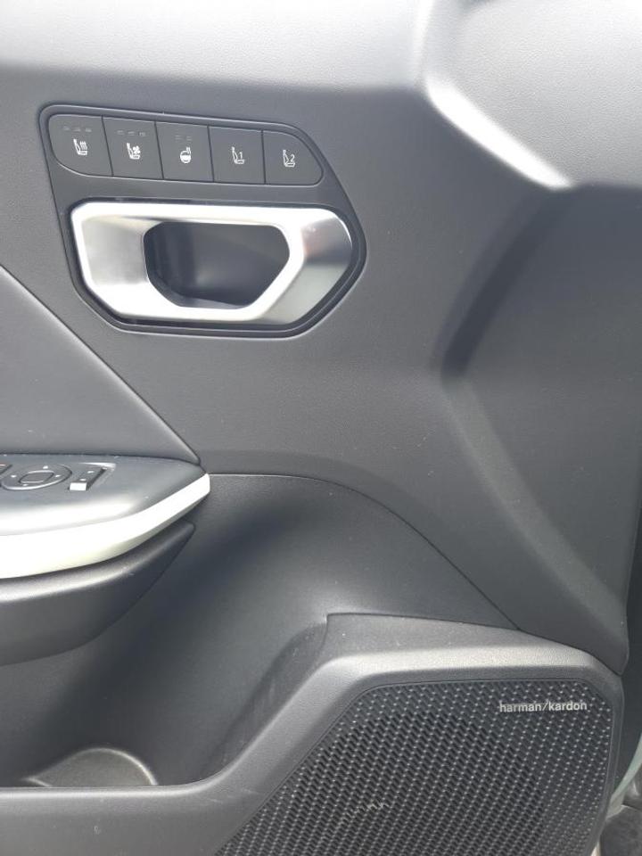 2025 Kia K4 GT-LINE TURBO Photo