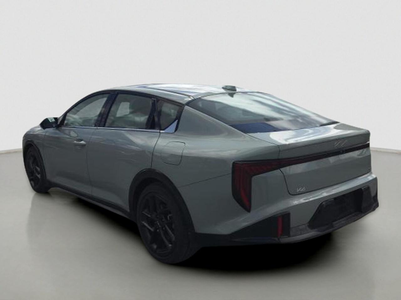2025 Kia K4 GT-LINE TURBO Photo