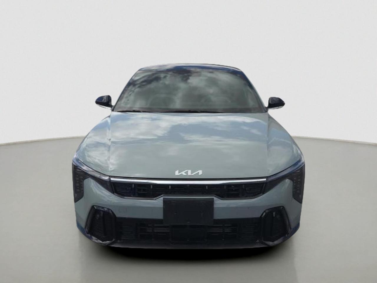 2025 Kia K4 GT-LINE TURBO Photo