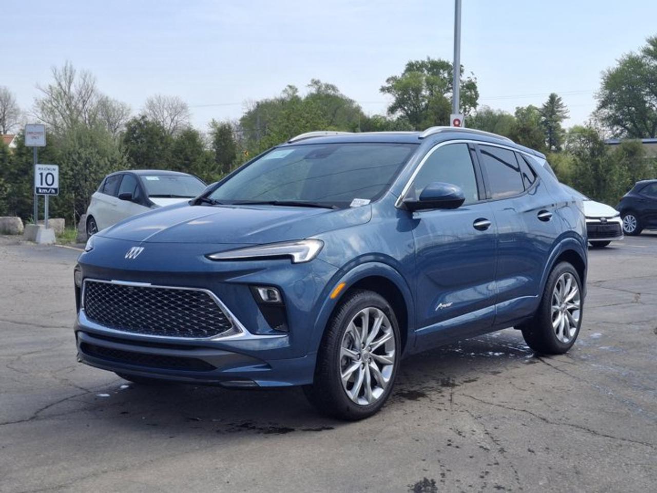 2024 Buick Encore GX Avenir AWD | Tech Pack | Pano Sunroof | Leather | Heated Seats + Steering | Adaptive Cruise & More ! Photo0