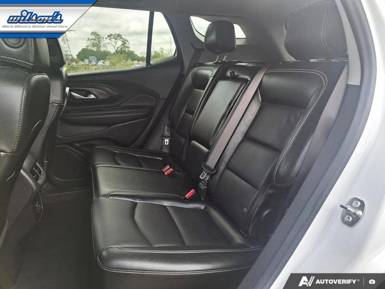 2024 GMC Terrain SLT AWD | Leather | Heated Seats + Steering | Remote Start | Power Liftgate | CarPlay and More ! Photo
