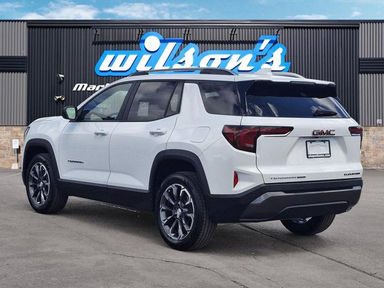2026 GMC Terrain Elevation | Leather | Premium Pkg | Adaptive Cruise | Convenience Pkg | Heated Wheel + Seats Photo