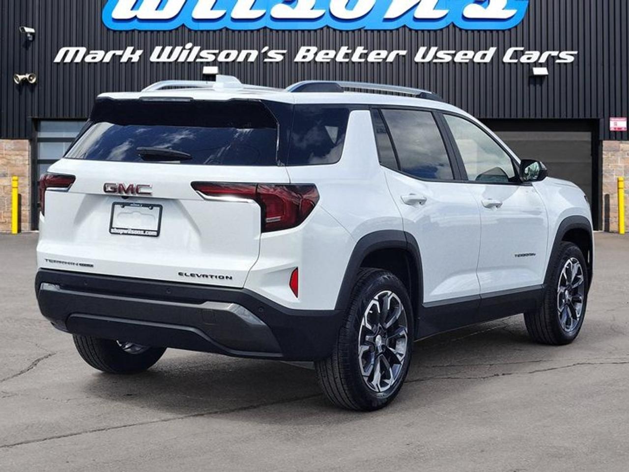 2026 GMC Terrain Elevation | Leather | Premium Pkg | Adaptive Cruise | Convenience Pkg | Heated Wheel + Seats Photo