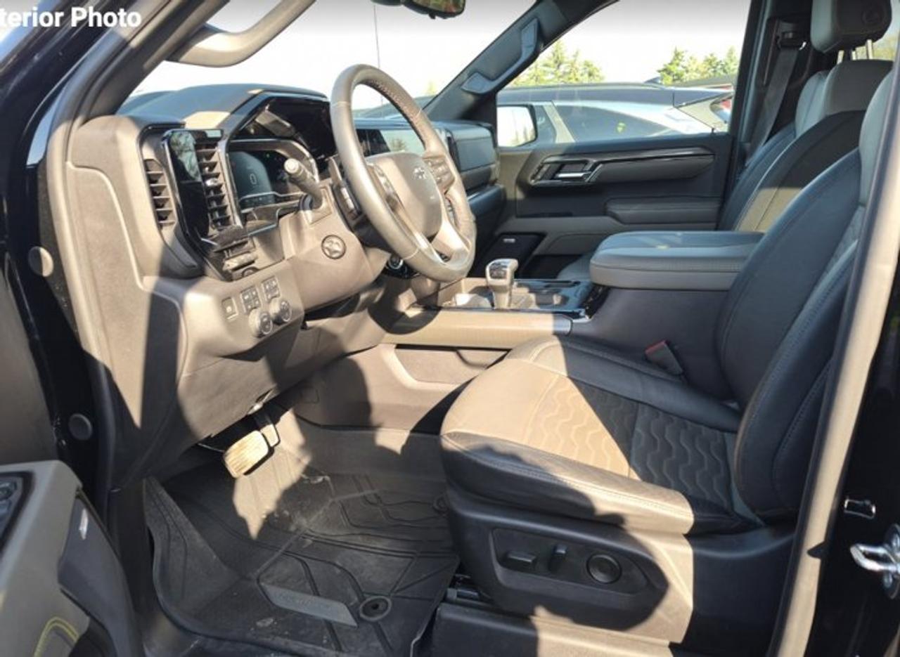 2024 Chevrolet Silverado 1500 ZR2 4X4 | 6.2L | Leather | Sunroof | Nav | HUD | Adaptive Cruise | 360 Camera | Cooled Seats & More! Photo