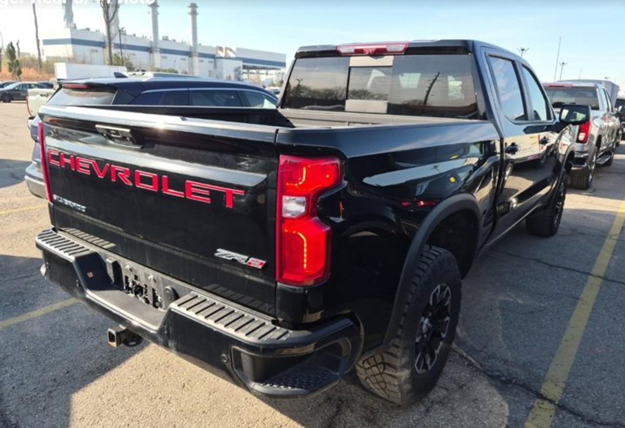 2024 Chevrolet Silverado 1500 ZR2 4X4 | 6.2L | Leather | Sunroof | Nav | HUD | Adaptive Cruise | 360 Camera | Cooled Seats & More! Photo3
