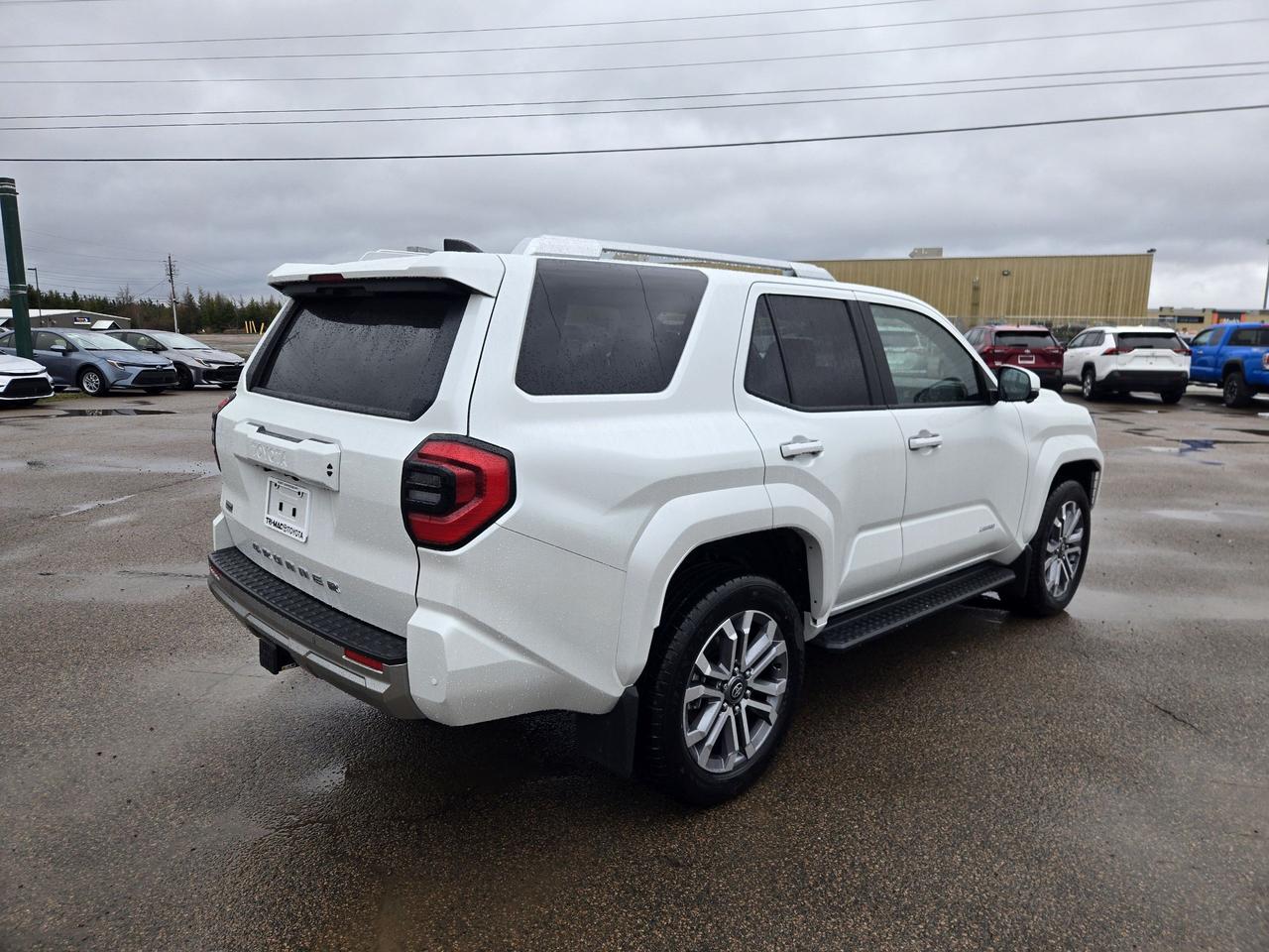 2026 Toyota 4Runner LIMITED 7 PASSENGER - PREMIUM Photo4