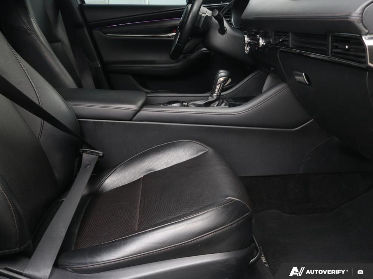 2020 Mazda MAZDA3 SPORT GT Photo