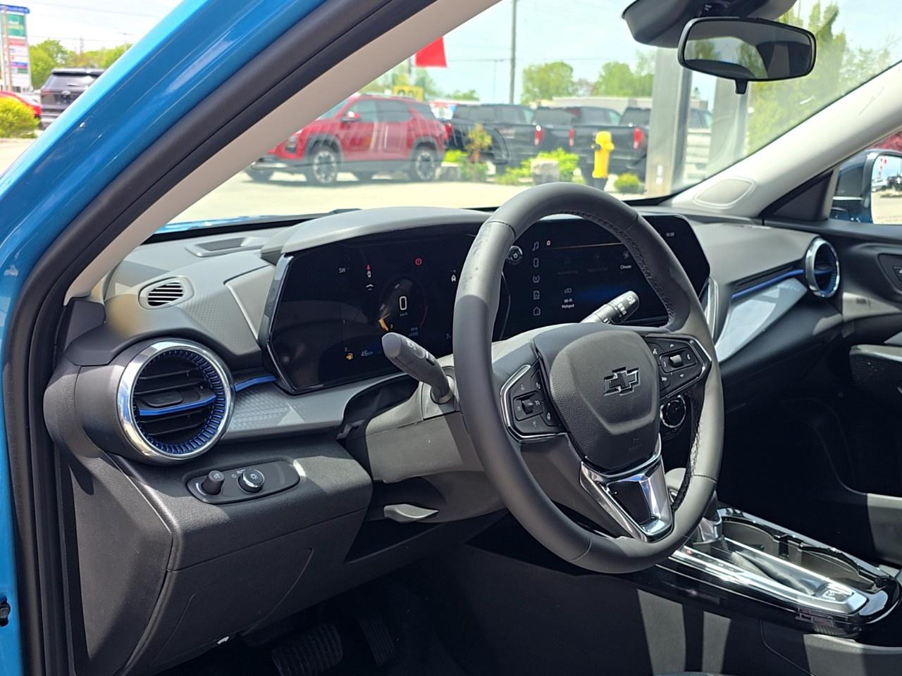 2026 Chevrolet Trax Fwd 4dr Lt Photo