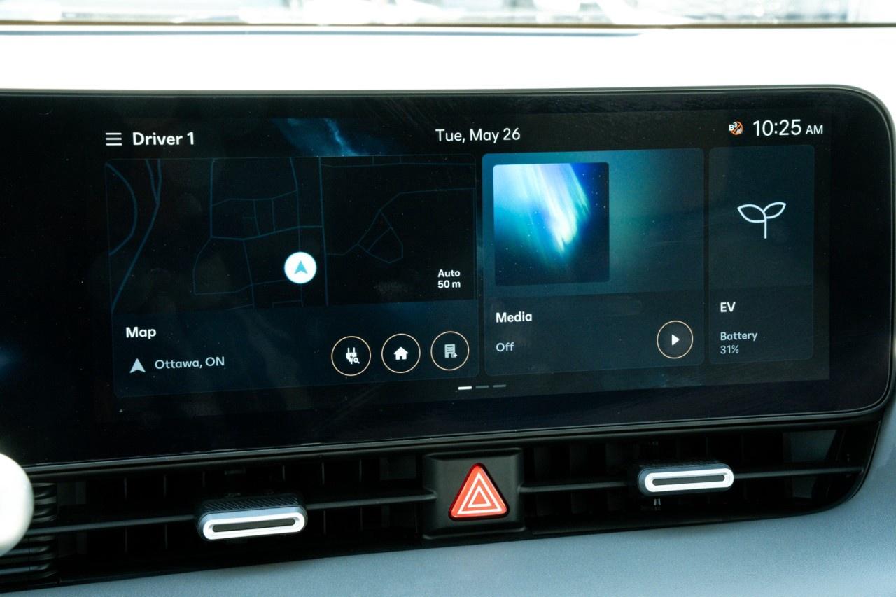 2025 Hyundai IONIQ 5 Preferred AWD Long Range w/Ultimate Pkg Photo