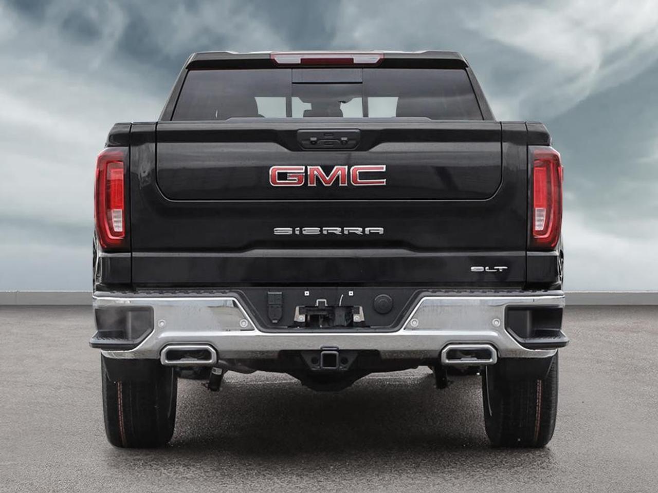 2026 GMC Sierra 1500 Crew Cab Standard Box 4-Wheel Drive SLT Photo