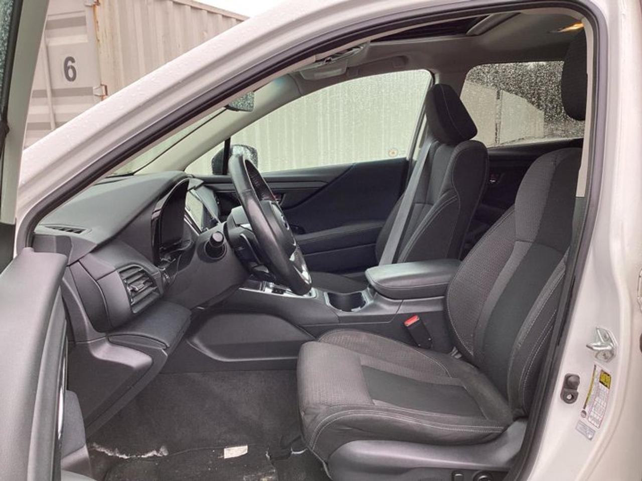 2021 Subaru Outback Touring 4WD | NO Accidents | Sunroof | Heated Steering Photo2
