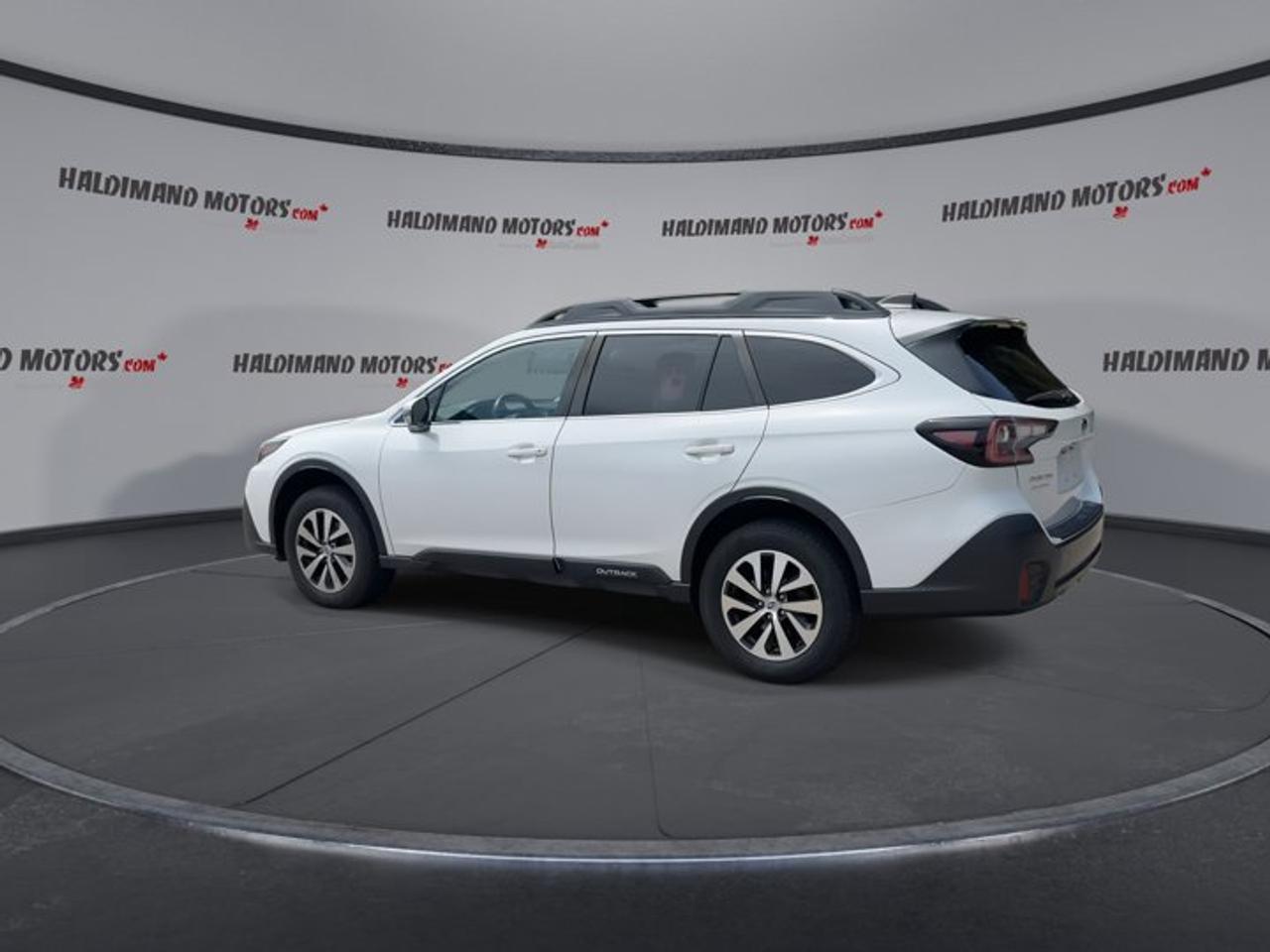 2021 Subaru Outback Touring 4WD | NO Accidents | Sunroof | Heated Steering Photo