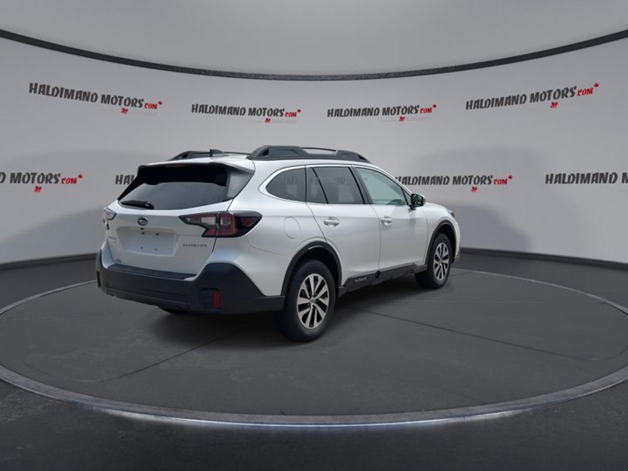 2021 Subaru Outback Touring 4WD | NO Accidents | Sunroof | Heated Steering Photo
