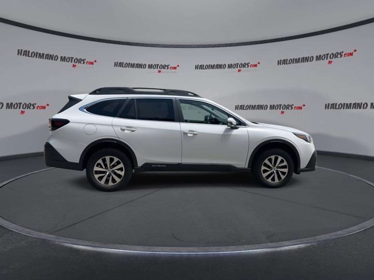 2021 Subaru Outback Touring 4WD | NO Accidents | Sunroof | Heated Steering Photo