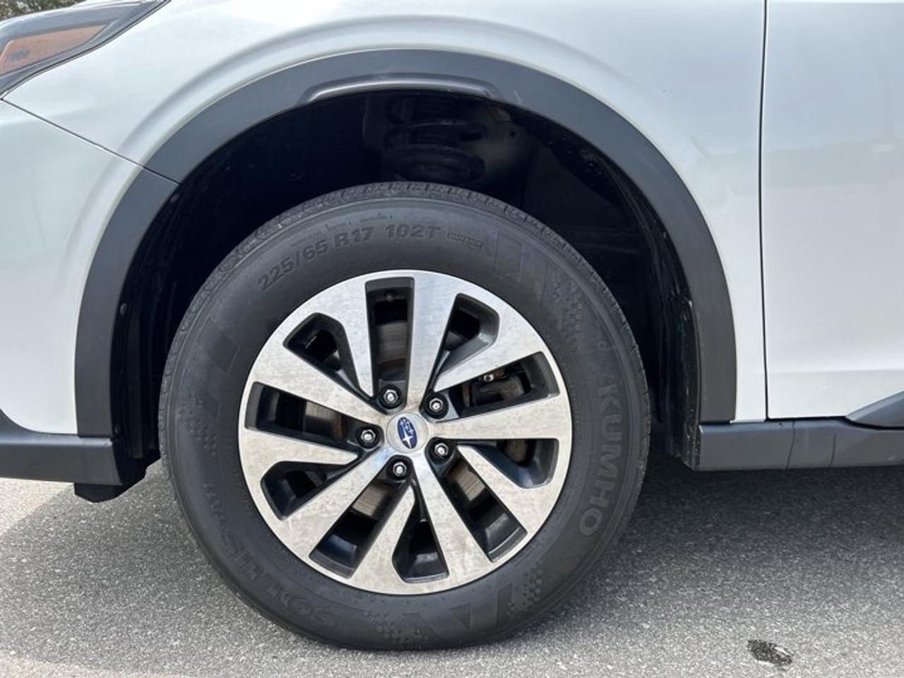 2021 Subaru Outback Touring 4WD | NO Accidents | Sunroof | Heated Steering Photo