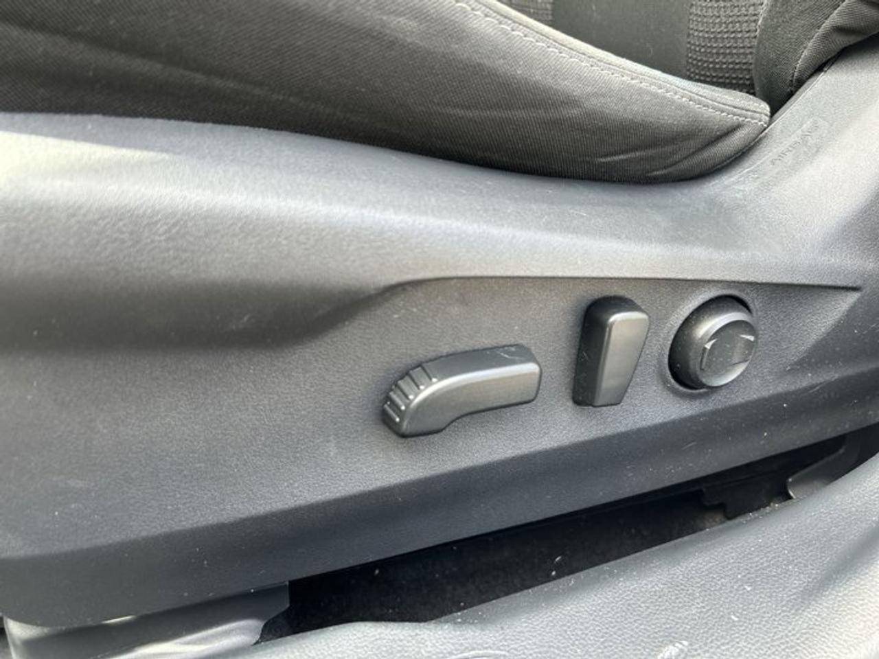 2021 Subaru Outback Touring 4WD | NO Accidents | Sunroof | Heated Steering Photo