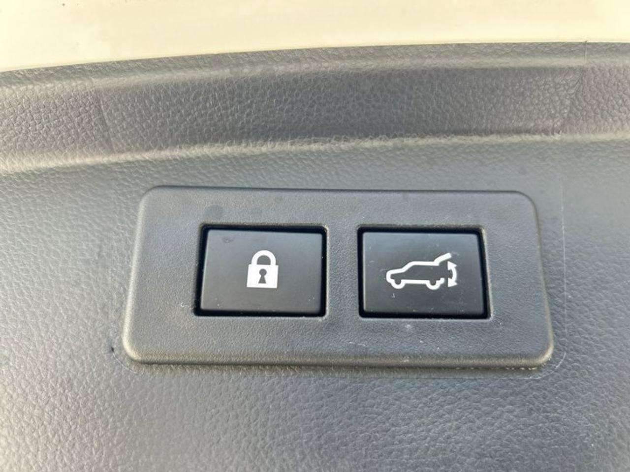 2021 Subaru Outback Touring 4WD | NO Accidents | Sunroof | Heated Steering Photo