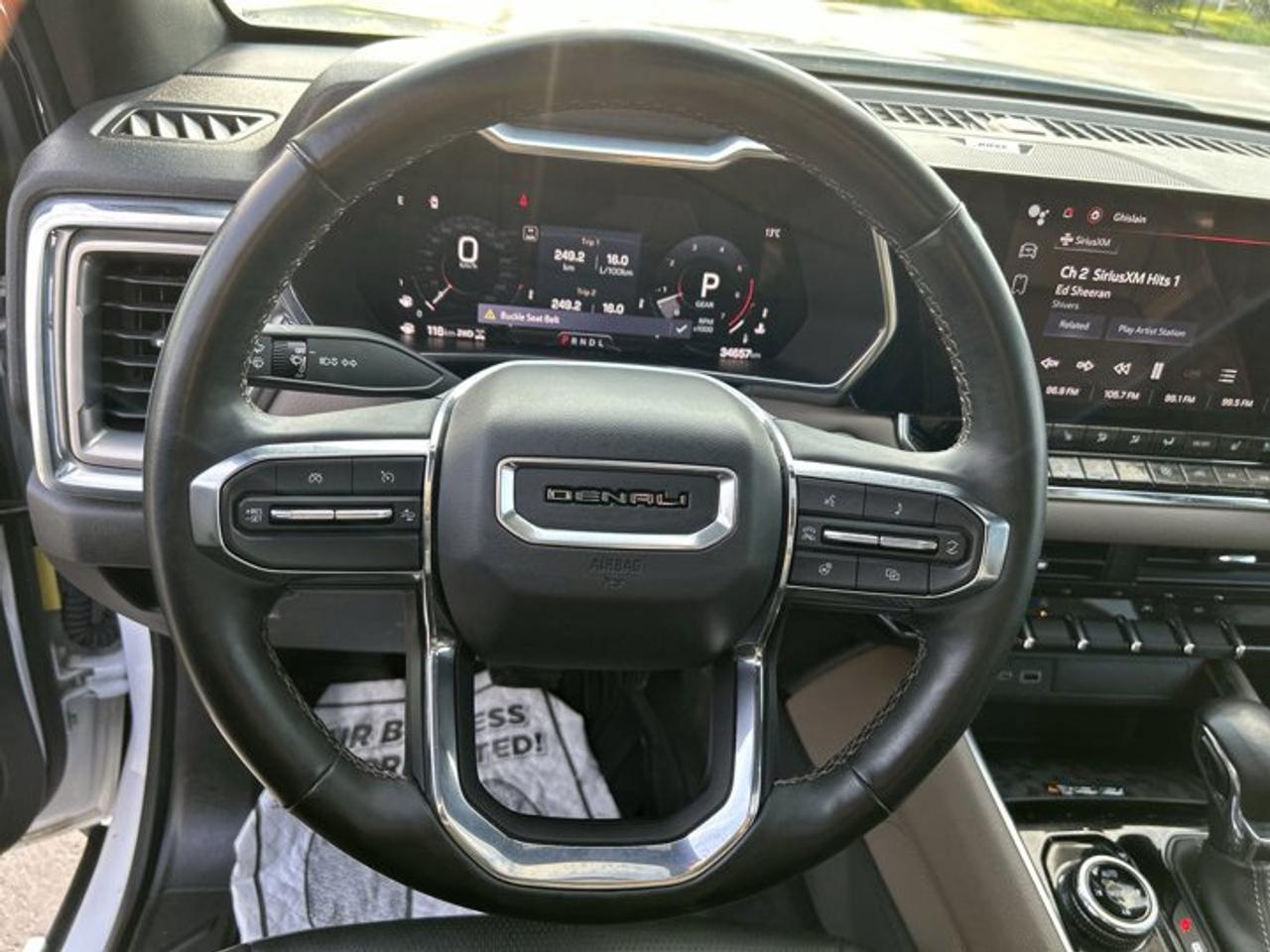 2023 GMC Canyon Denali Crew Cab 5' Box 4WD | No Accidents | Leather Seats Photo