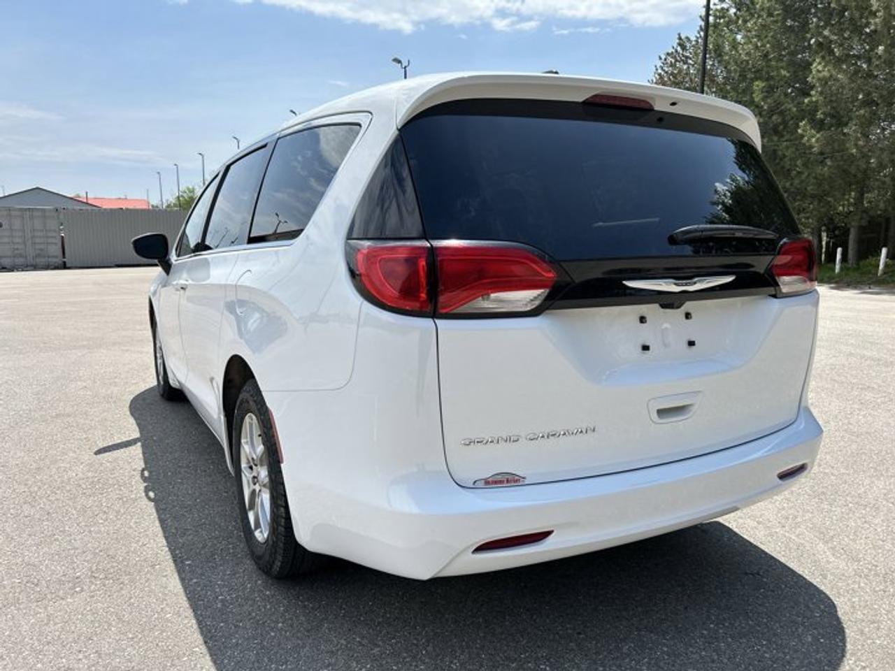 2024 Dodge Grand Caravan SXT 2WD | No Accidents | Heated Steering Photo