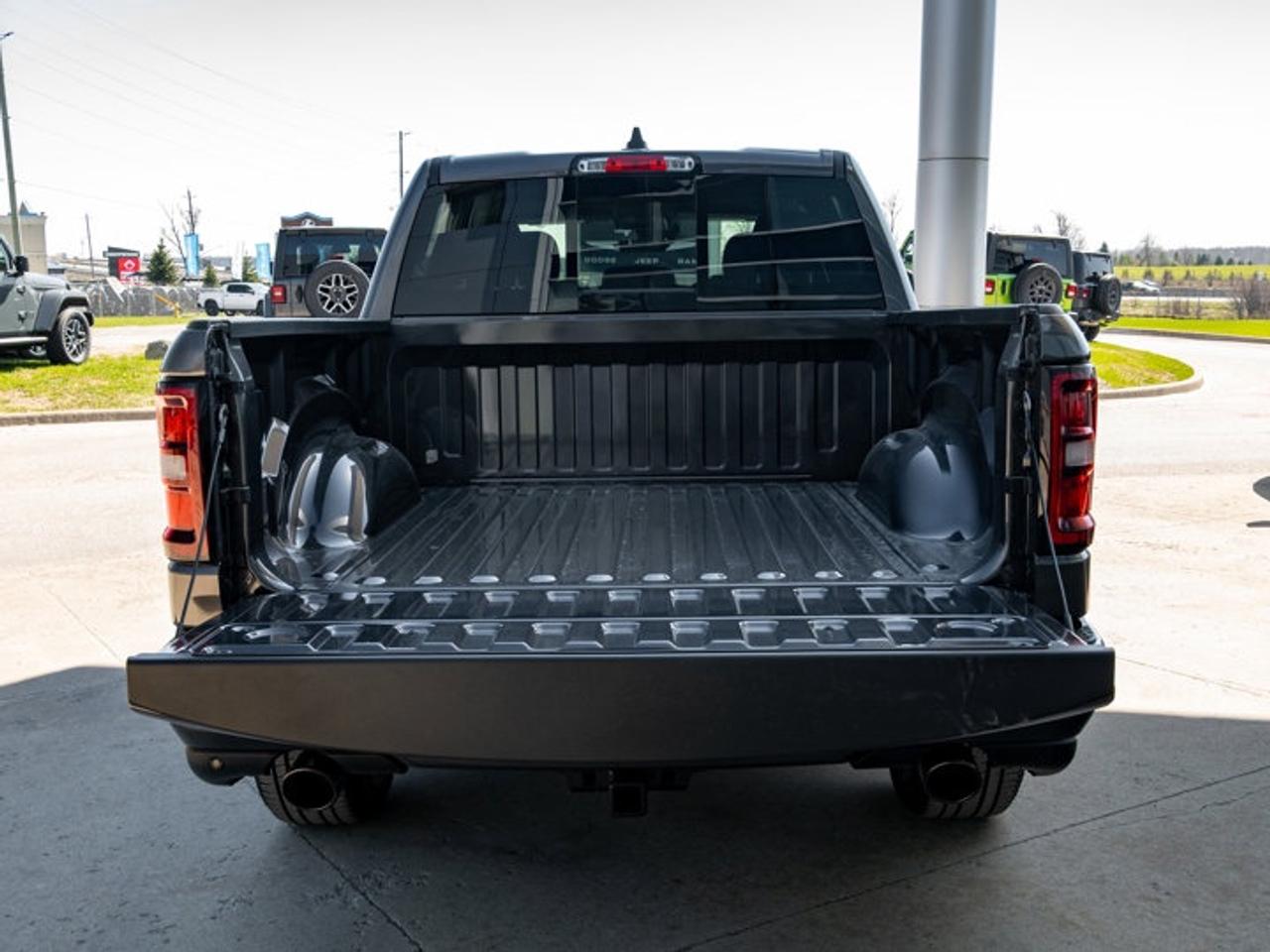 2026 RAM 1500 Express Photo