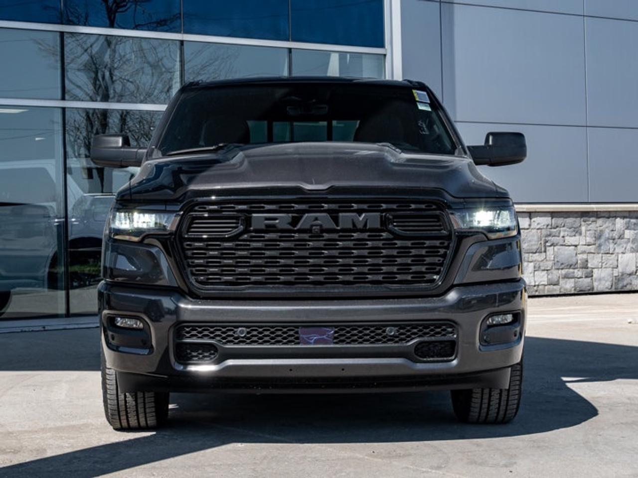 2026 RAM 1500 Express Photo