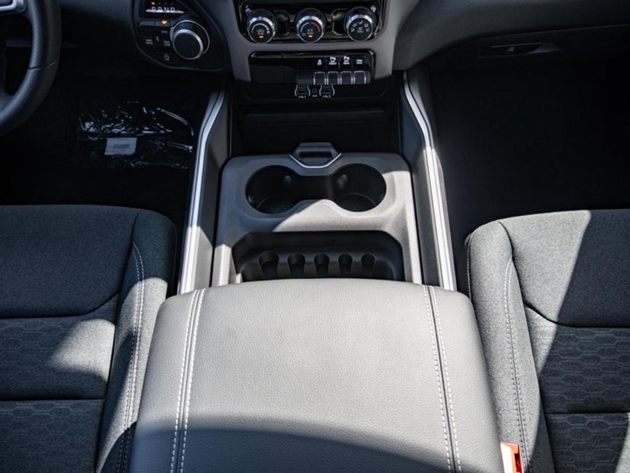 2026 RAM 1500 Express Photo