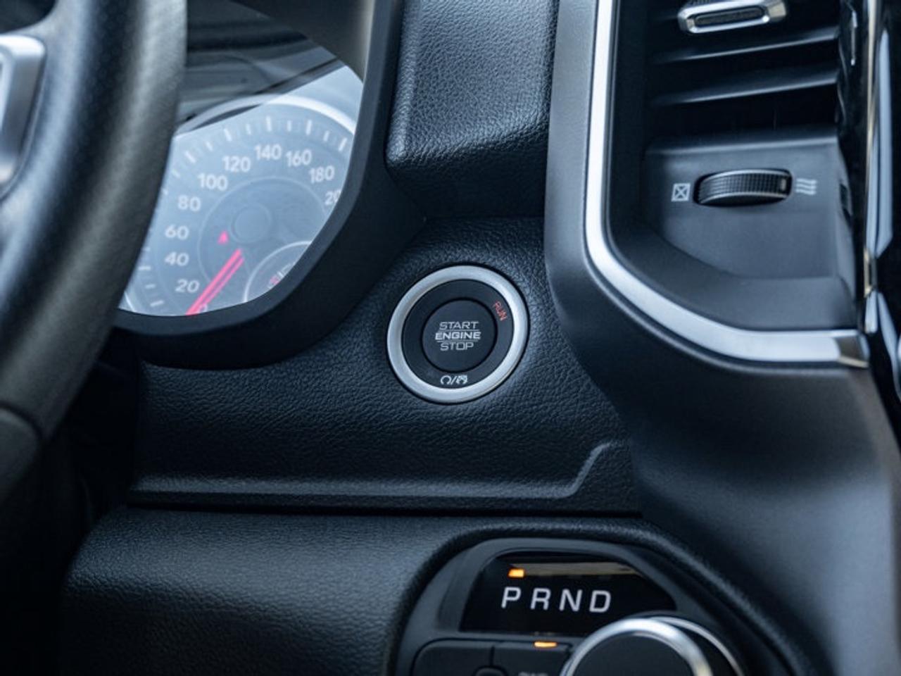 2026 RAM 1500 Express Photo