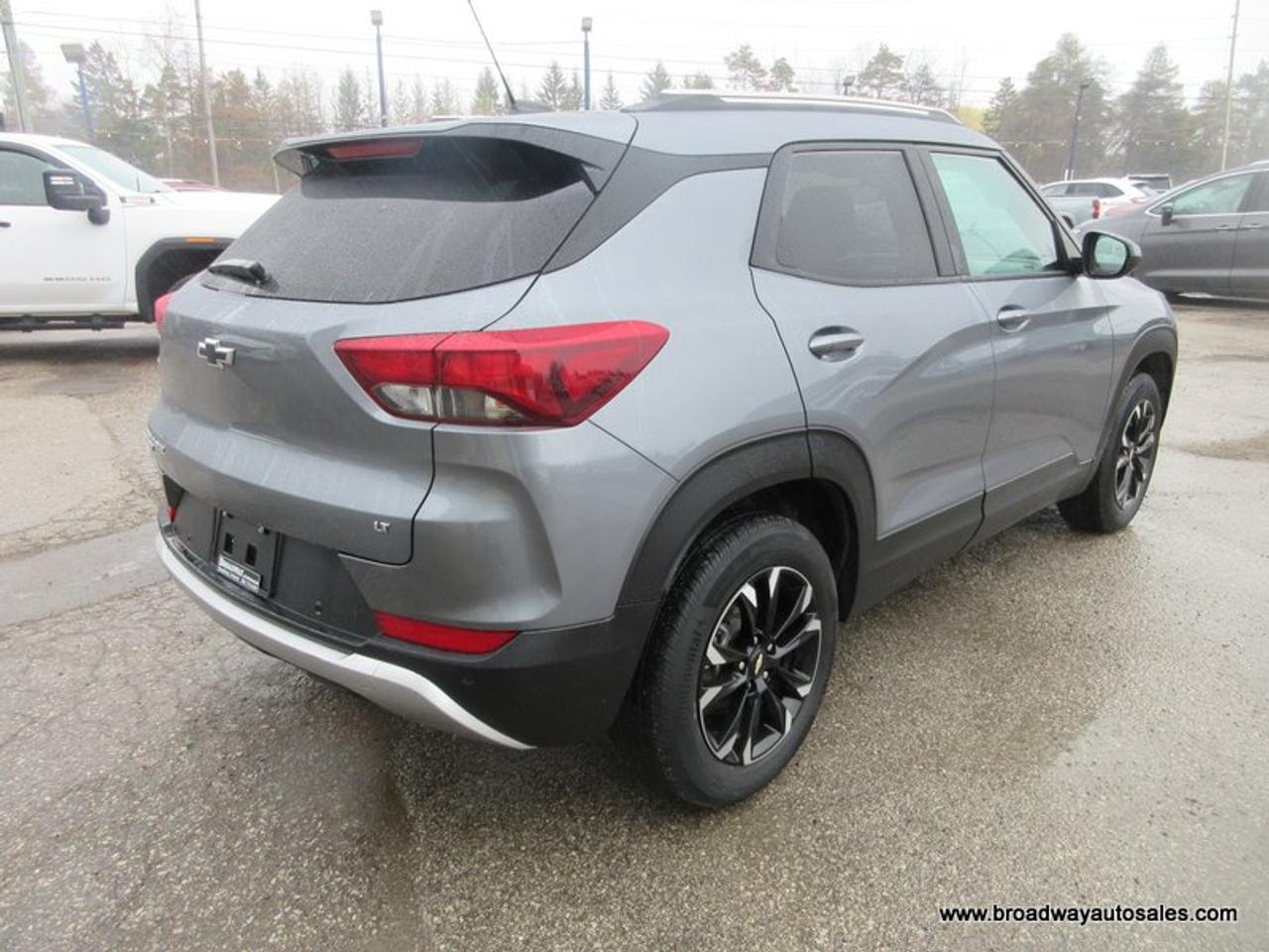 2022 Chevrolet TrailBlazer ALL-WHEEL DRIVE LT-MODEL 5 PASSENGER 1.3L - DOHC.. HEATED SEATS & WHEEL.. PANORAMIC SUNROOF.. POWER TAILGATE.. BACK-UP CAMERA.. Photo