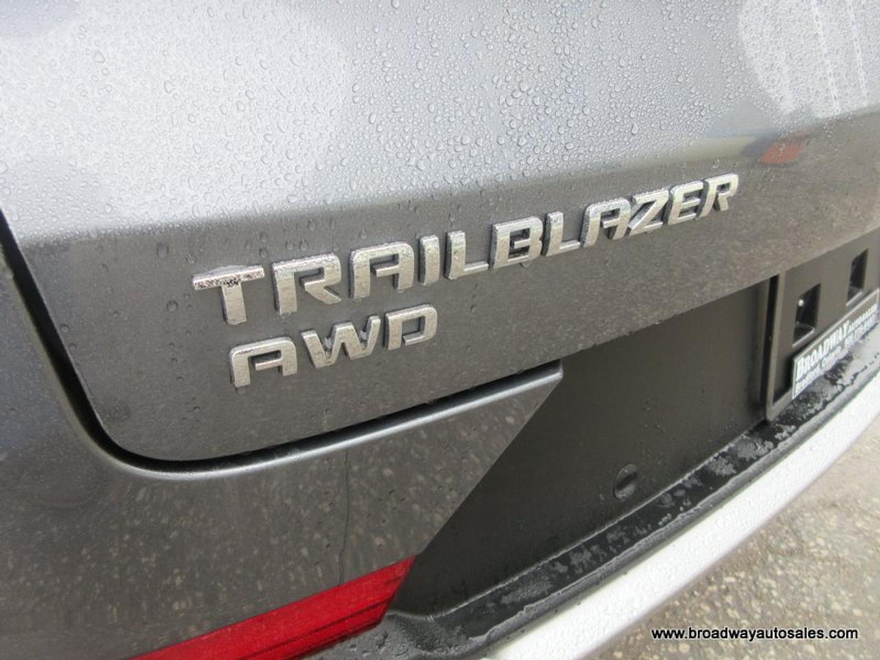 2022 Chevrolet TrailBlazer ALL-WHEEL DRIVE LT-MODEL 5 PASSENGER 1.3L - DOHC.. HEATED SEATS & WHEEL.. PANORAMIC SUNROOF.. POWER TAILGATE.. BACK-UP CAMERA.. Photo