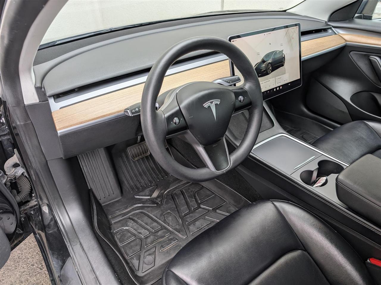 2022 Tesla Model 3 STANDARD Photo