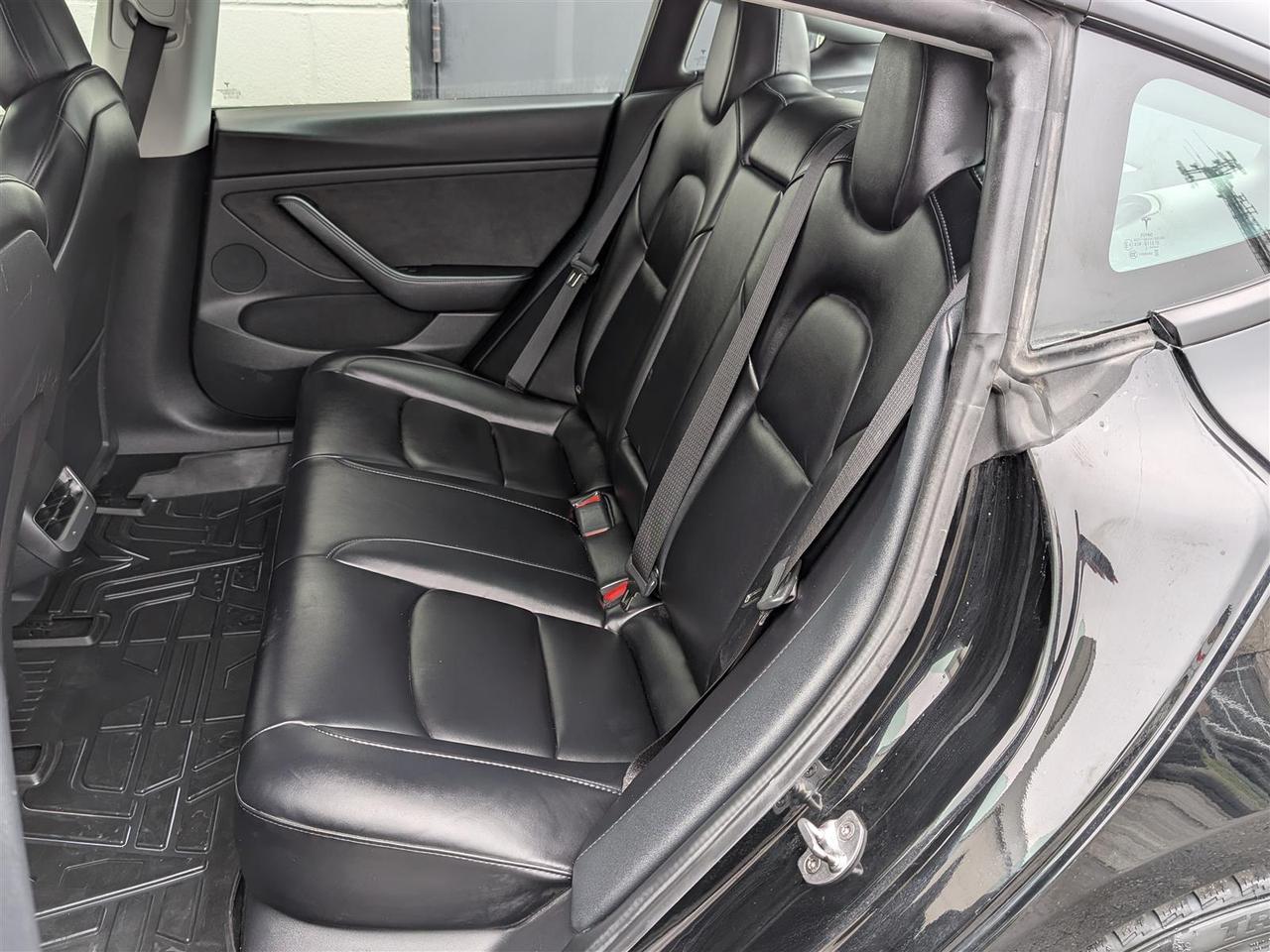 2022 Tesla Model 3 STANDARD Photo