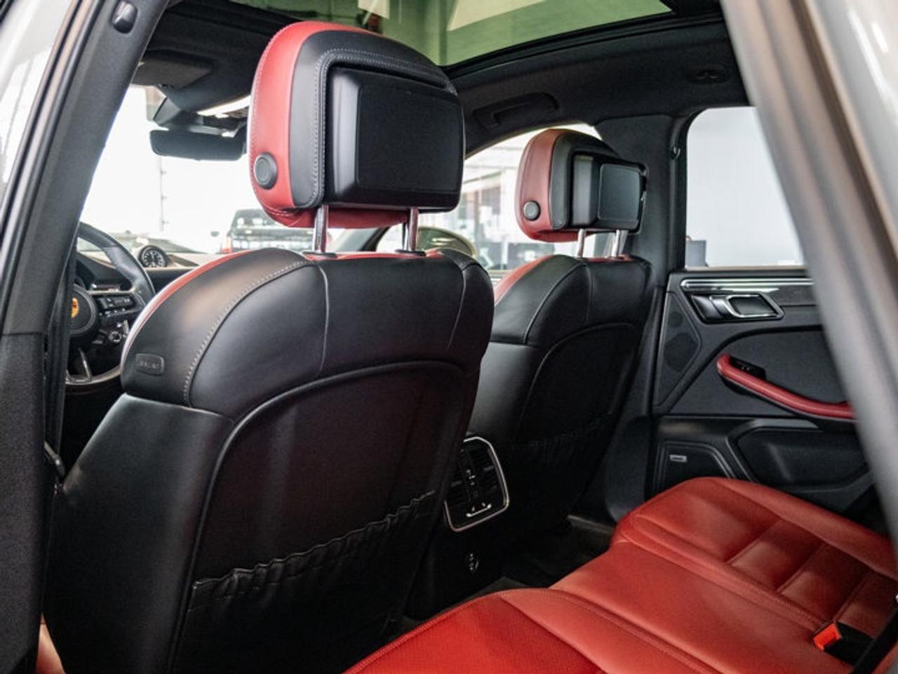 2023 Porsche Macan GTS Photo