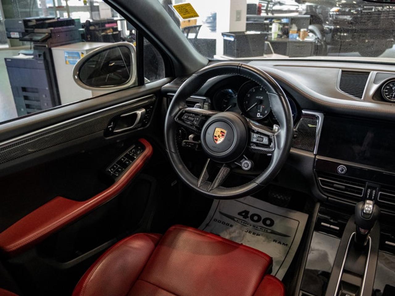 2023 Porsche Macan GTS Photo