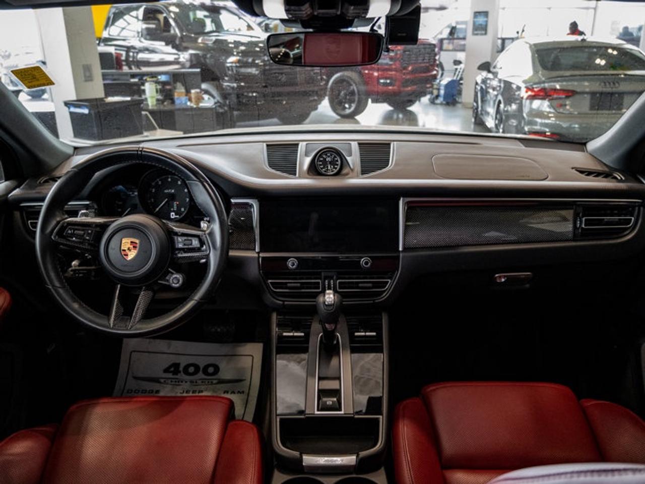 2023 Porsche Macan GTS Photo