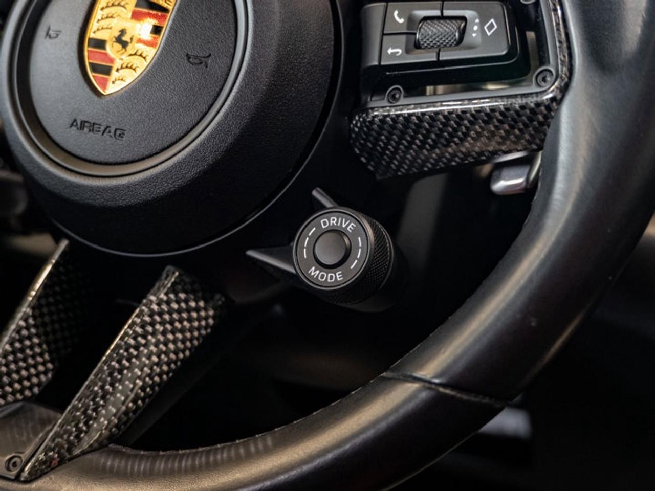 2023 Porsche Macan GTS Photo
