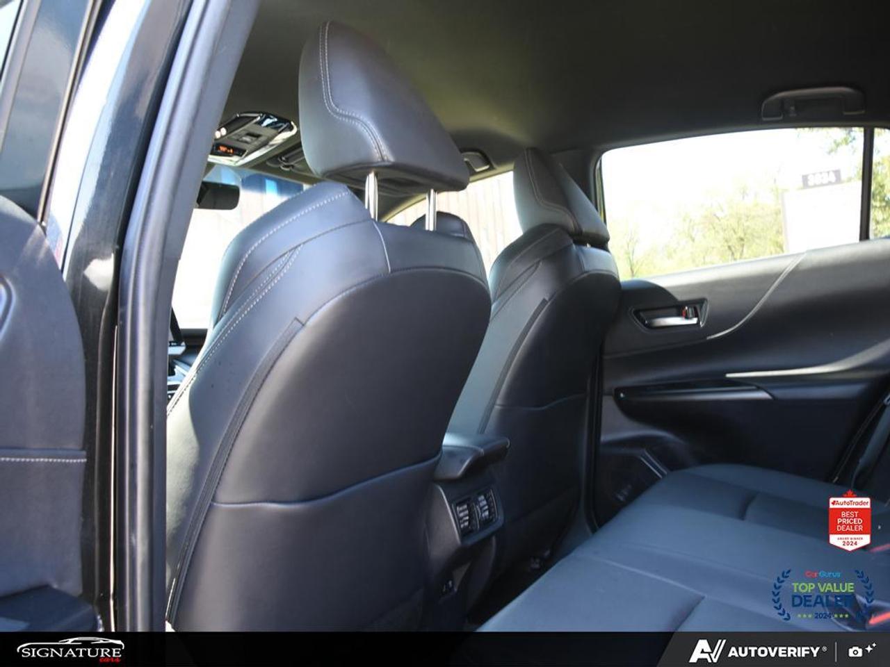 2021 Toyota Venza XLE AWD No Accident Sunroof Navigation Leather Photo