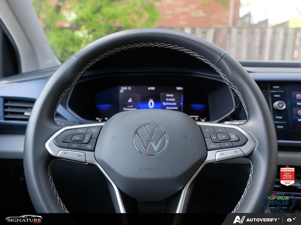 2022 Volkswagen Taos Comfortline No Accident Panoroof Digital Dash ACC Photo