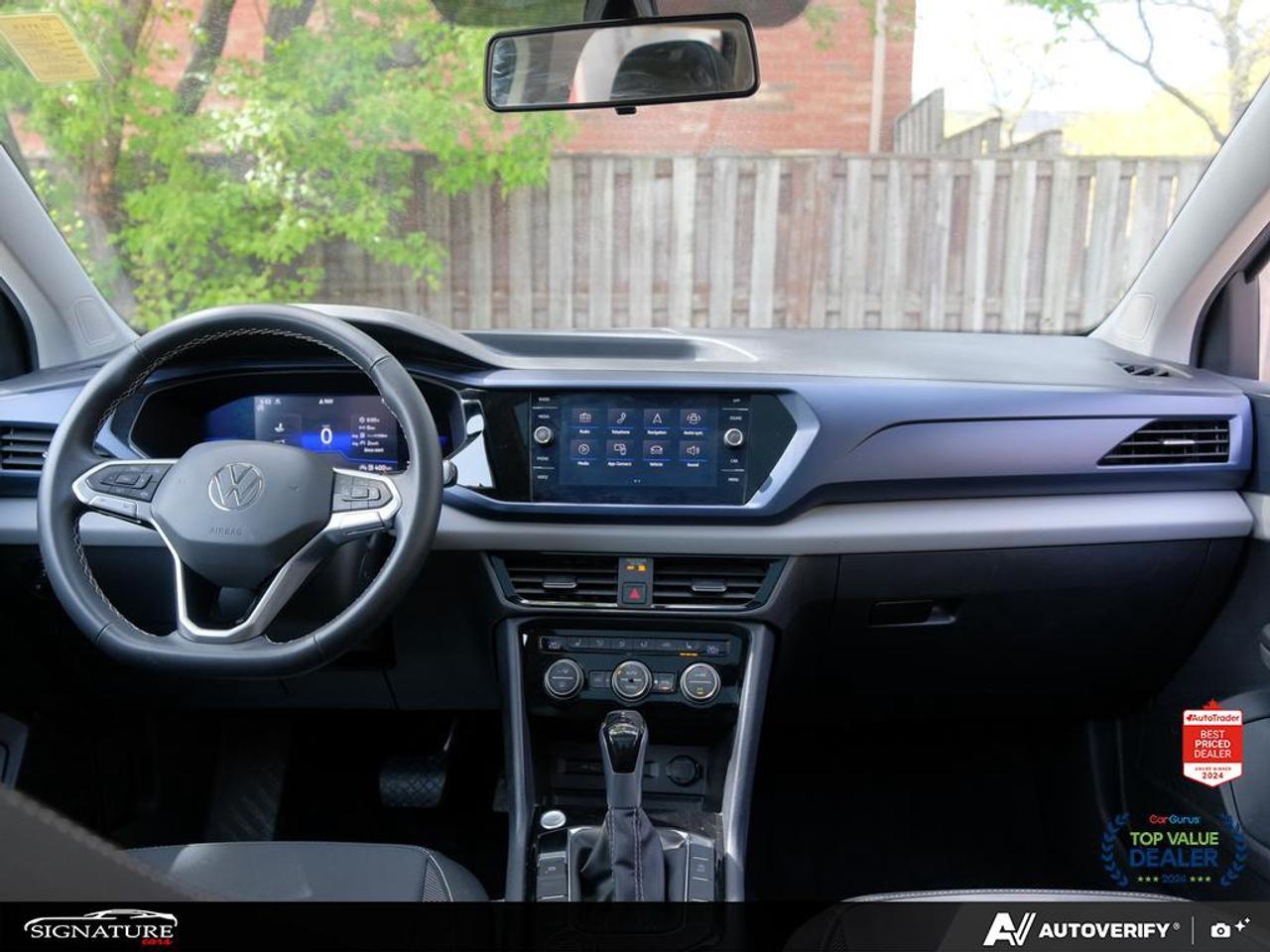 2022 Volkswagen Taos Comfortline No Accident Panoroof Digital Dash ACC Photo