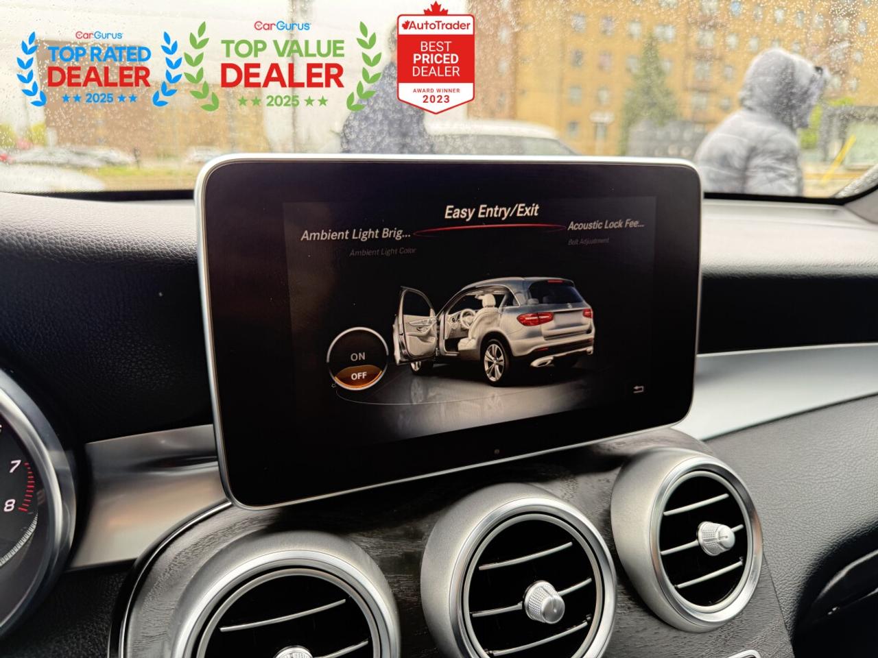 2018 Mercedes-Benz GLC-Class //AMG PKG | 360 CAMERA | PANO | LOADED Photo