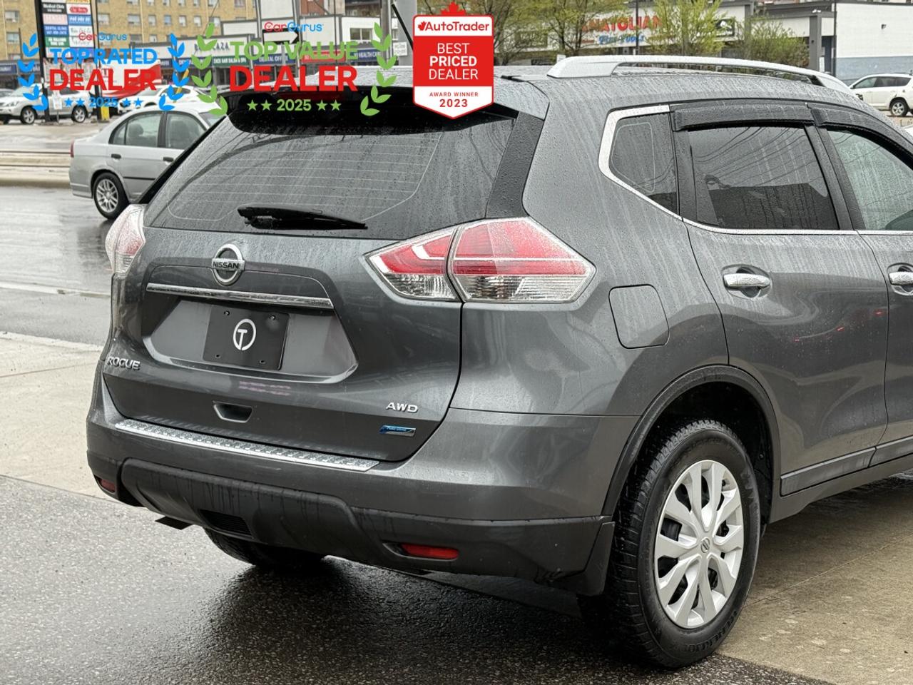2015 Nissan Rogue S | REAR CAMERA | LIKE NEW | LOW KM Photo