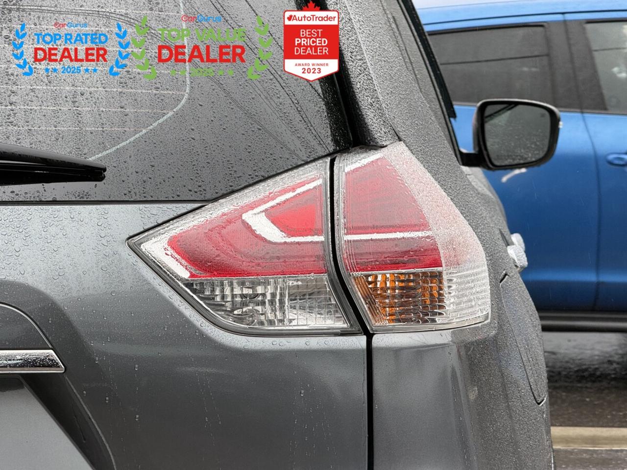 2015 Nissan Rogue S | REAR CAMERA | LIKE NEW | LOW KM Photo