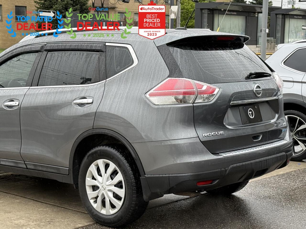 2015 Nissan Rogue S | REAR CAMERA | LIKE NEW | LOW KM Photo