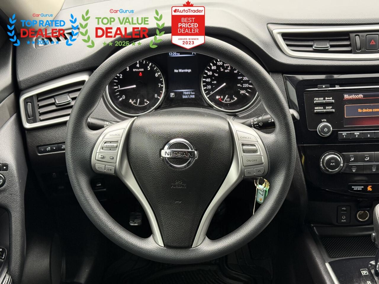 2015 Nissan Rogue S | REAR CAMERA | LIKE NEW | LOW KM Photo