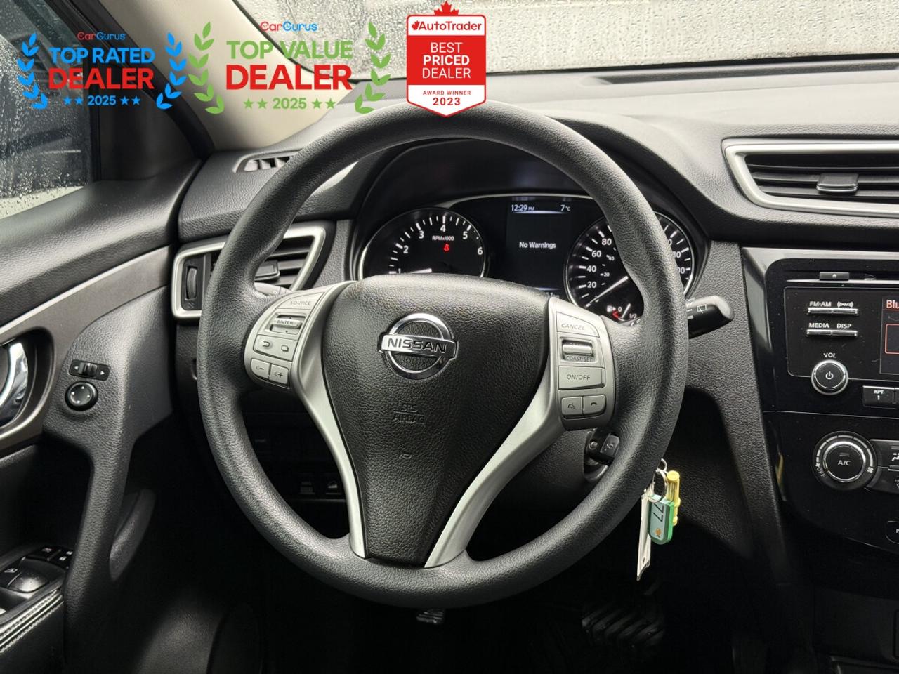 2015 Nissan Rogue S | REAR CAMERA | LIKE NEW | LOW KM Photo