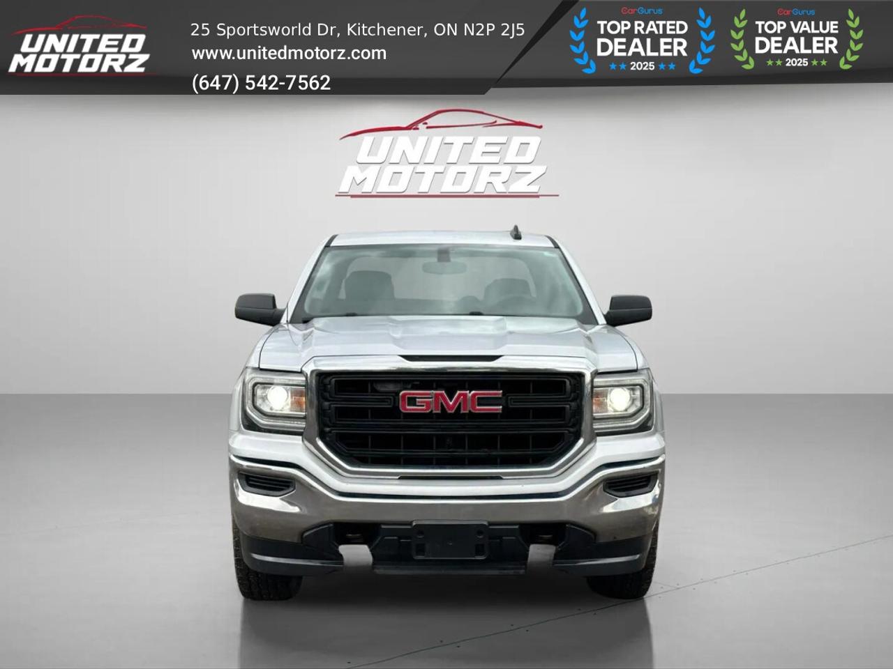 2017 GMC Sierra 1500 Crew Cab~NO ACCIDENTS~ 15 SERVICE RECO Photo