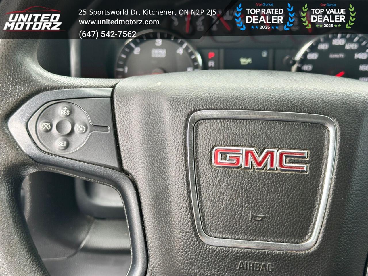2017 GMC Sierra 1500 Crew Cab~NO ACCIDENTS~ 15 SERVICE RECO Photo