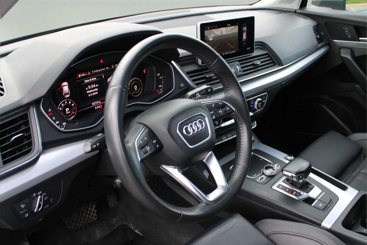 2018 Audi Q5 Technik Photo