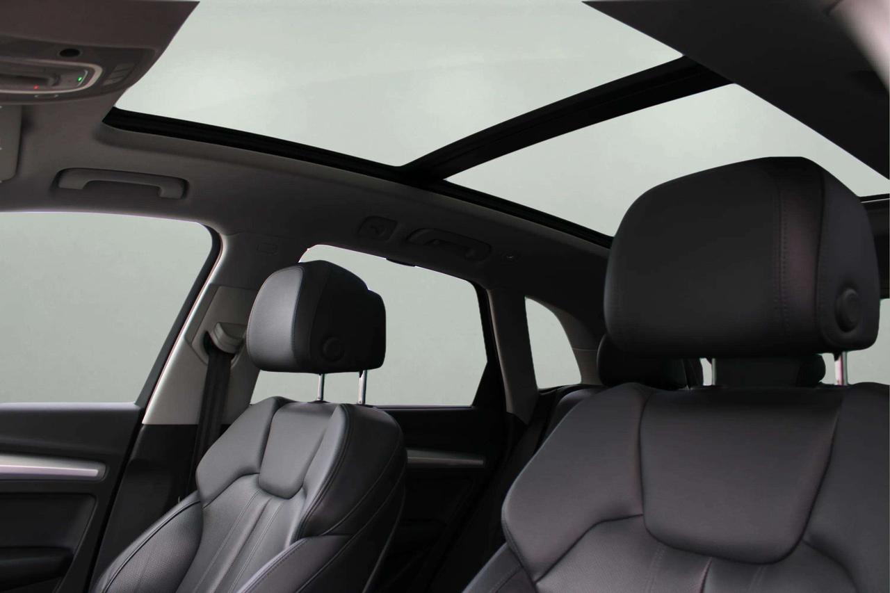2018 Audi Q5 Technik Photo