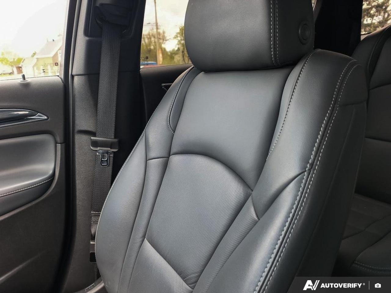 2023 Buick Enclave Essence  - Leather Seats -  Heated Seats Photo