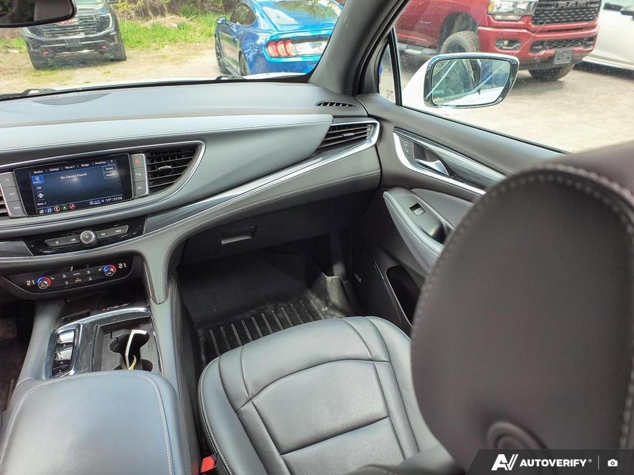 2023 Buick Enclave Essence  - Leather Seats -  Heated Seats Photo